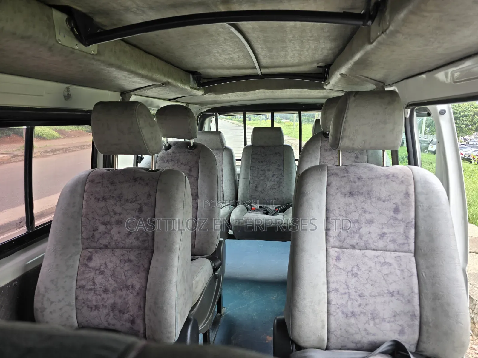 Toyota HiAce 2015 White