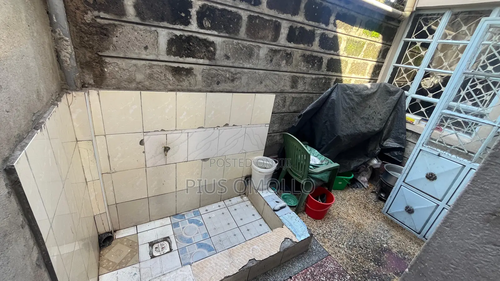 Furnished 7bdrm Maisonette in Nasra Garden, Komarock for sale