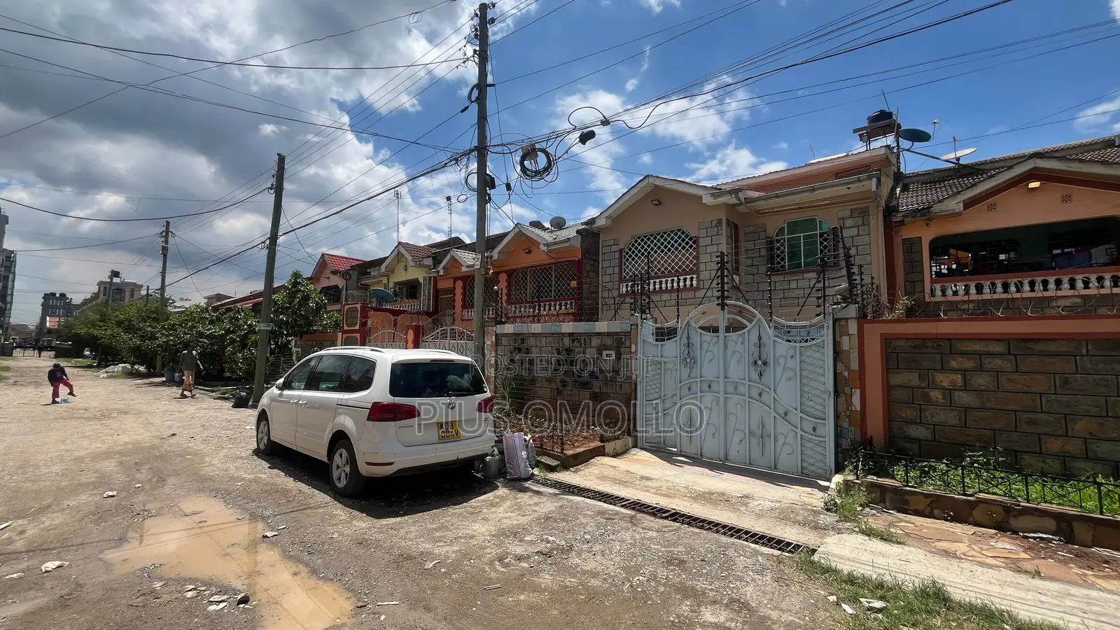 Furnished 7bdrm Maisonette in Nasra Garden, Komarock for sale