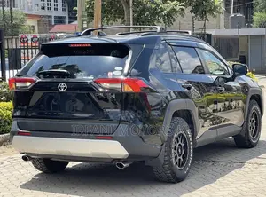 Toyota RAV4 Adventure 2019 Black