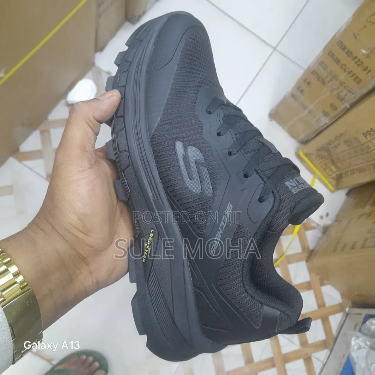 Sketchers Shoes