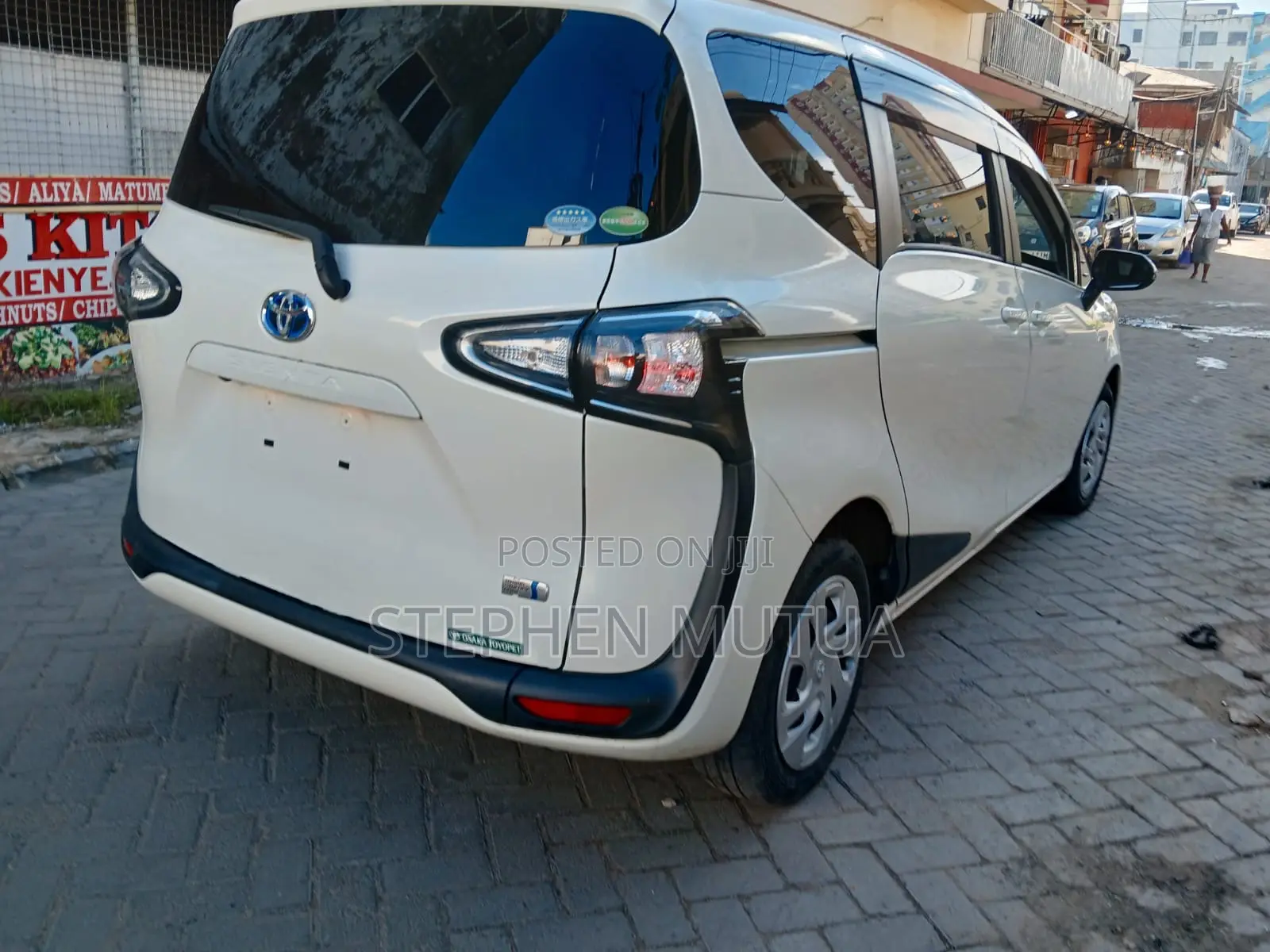 Toyota Sienta 1.5 Hybrid FWD 2019 White