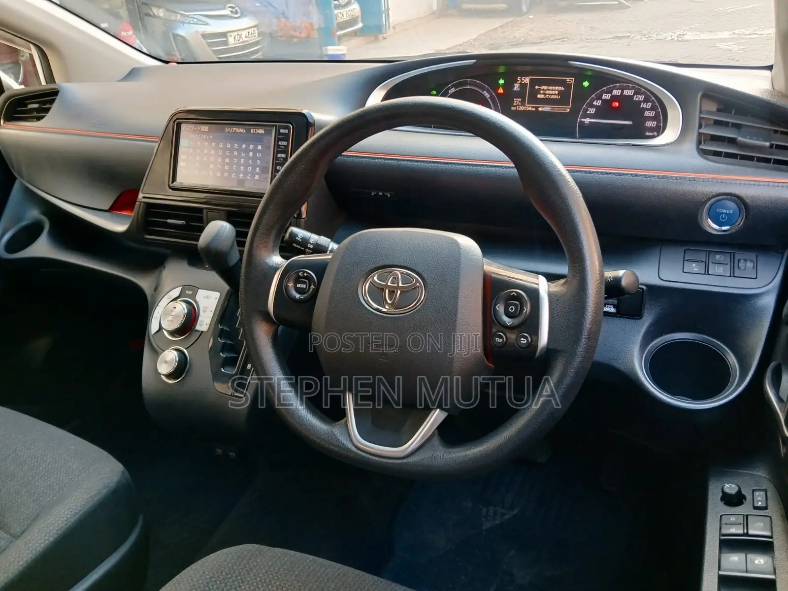Toyota Sienta 1.5 Hybrid FWD 2019 White