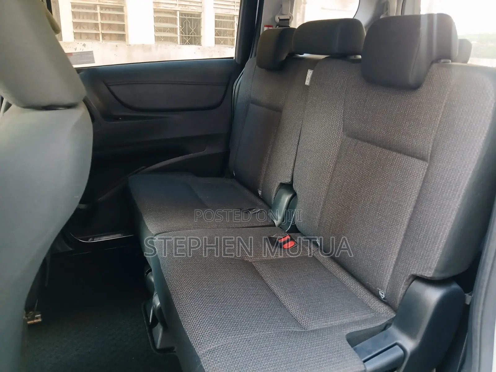 Toyota Sienta 1.5 Hybrid FWD 2019 White