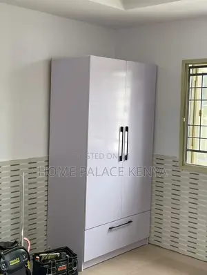 Bedroom Wardrobe: 2 Door Wooden Wardrobe