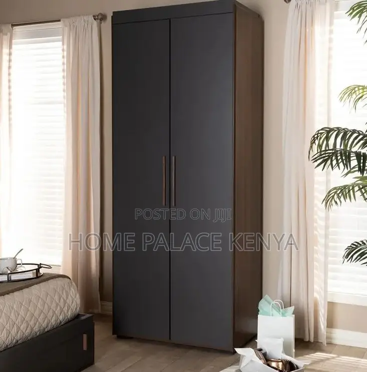 Bedroom Wardrobe: 2 Door Wooden Wardrobe