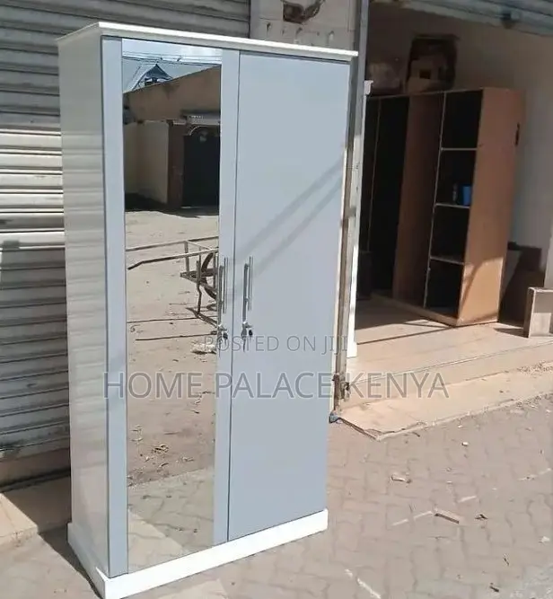 Bedroom Wardrobe: 2 Door Wooden Wardrobe