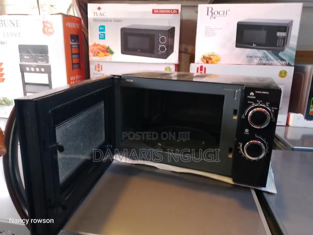Black Microwave - thumbnail 3