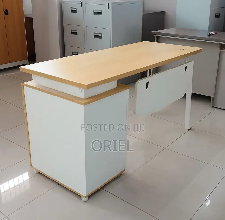 Office Desk : Office 1.4m Staff Productivity Desk