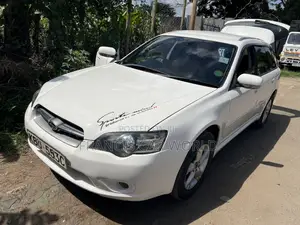 Subaru Legacy 2006 White