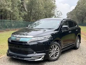 Toyota Harrier 2.0 2019 Matt Black