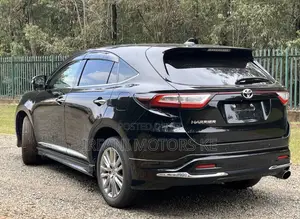 Toyota Harrier 2.0 2019 Matt Black