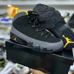 Air Jordan 9 Retro