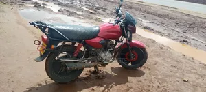 TVS HLX 125 2014