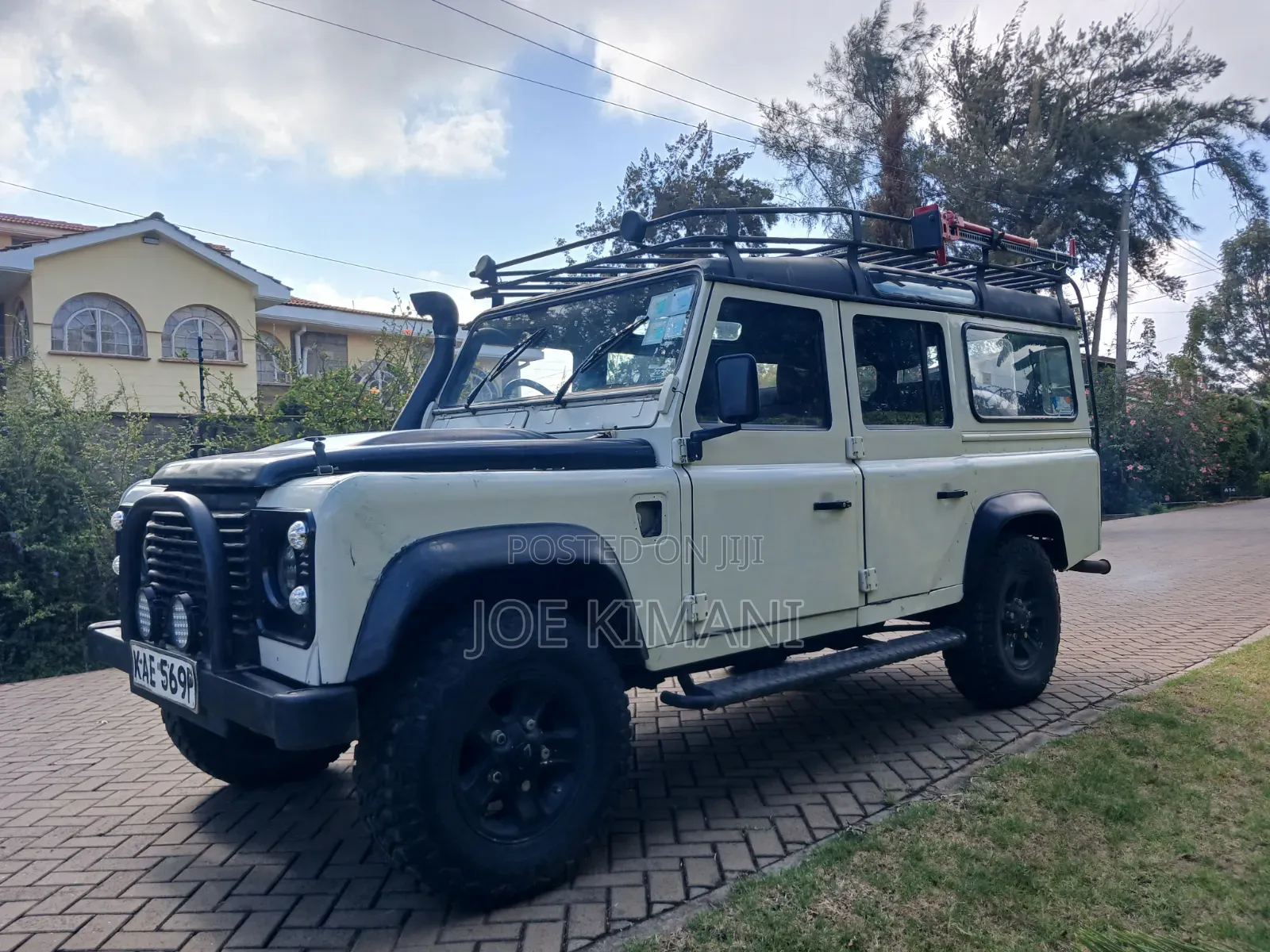 Land Rover Defender 1997 White