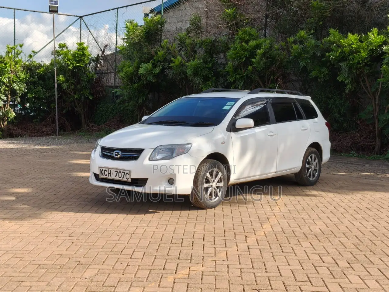 Toyota Corolla Fielder 2010 White