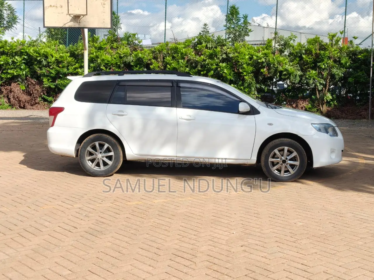 Toyota Corolla Fielder 2010 White