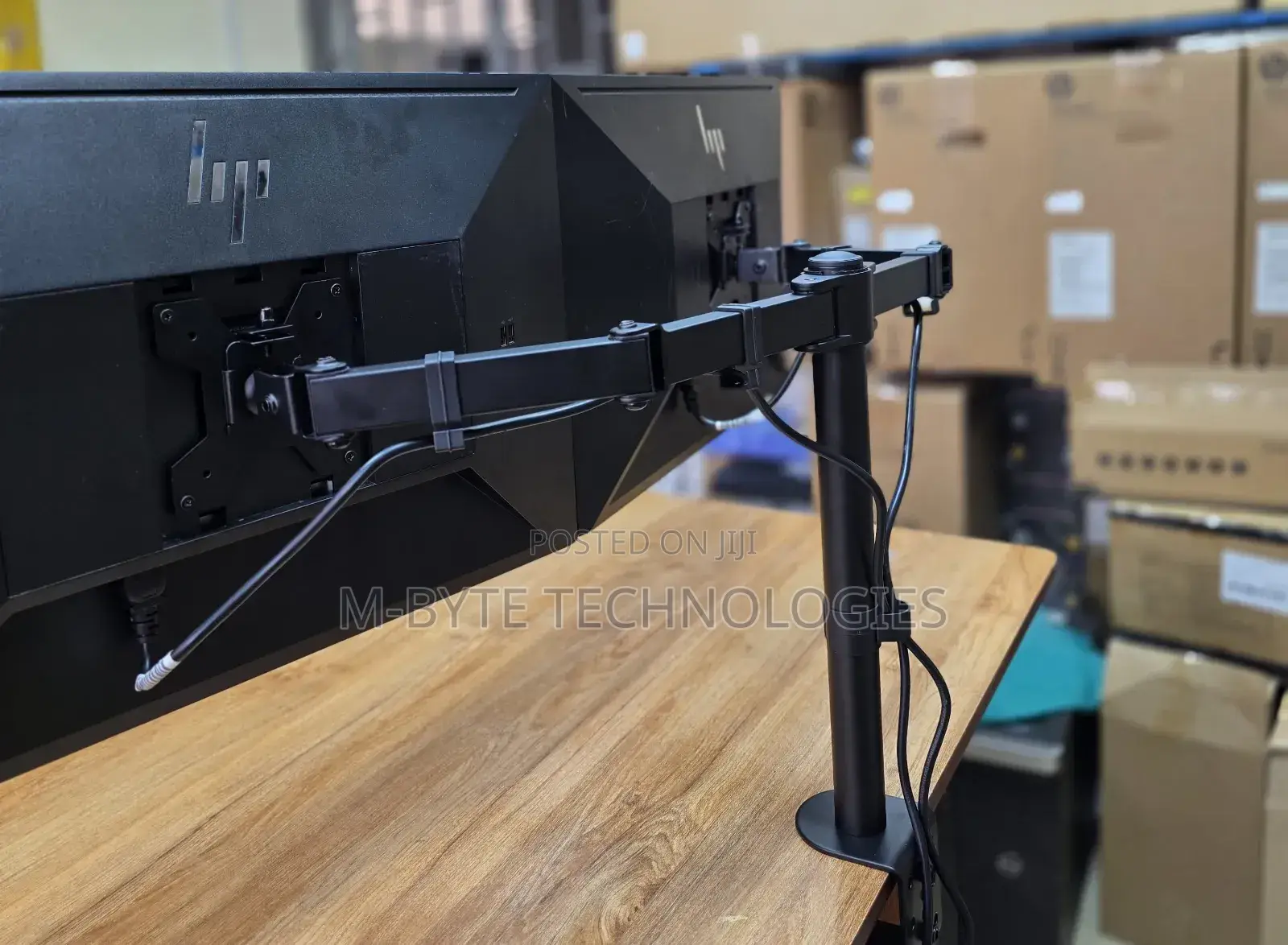 Dual Monitor Mount