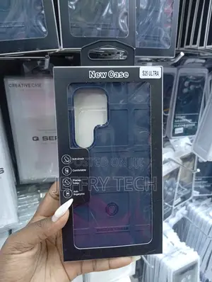 Samsung Galaxy S25 Ultra Prominent Grid-Like, Textured Pattern Case