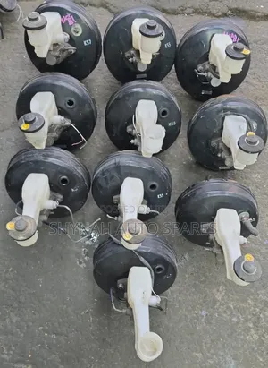 Sienta Old Shape Brake Booster and Brake Master Cylinder Complete