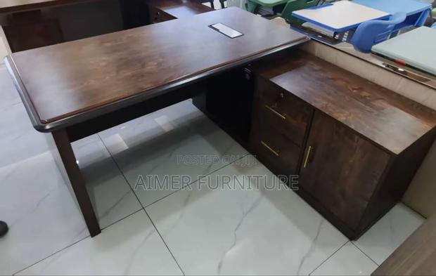 1.6m L-Shaped Executive Office Table - thumbnail 2
