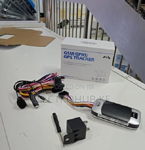 Quality Tk303 GPS Vehicle Tracker Anti Theft Car Tracking Device