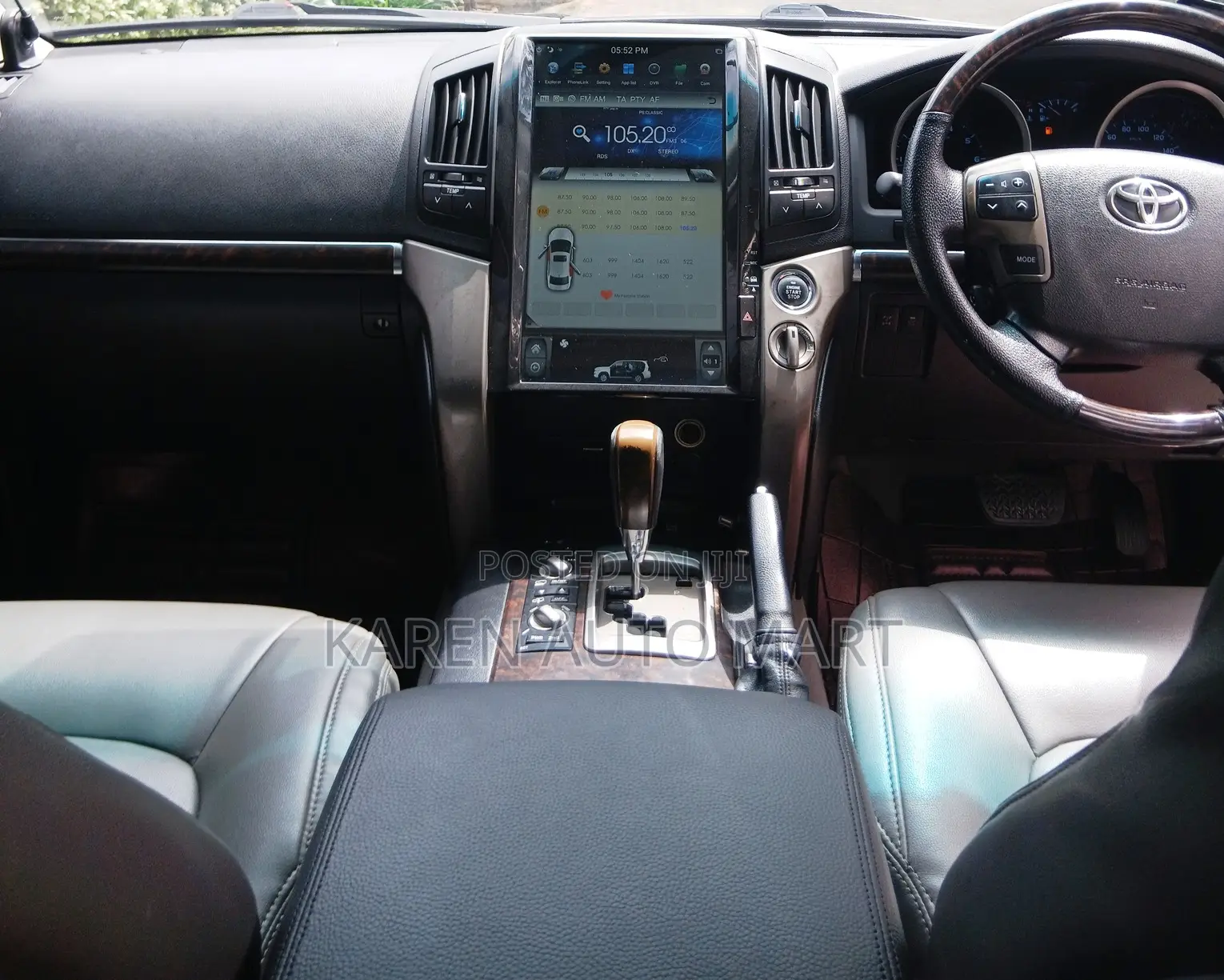 Toyota Land Cruiser 2010 Black