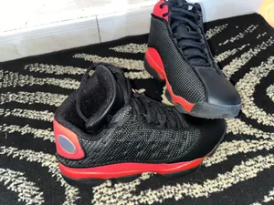 Air Jordan 13 Retro 'Bred' (Black/Red Colorway)