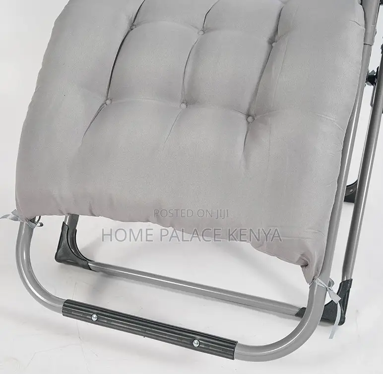Sun Lounger: Portable Zero Gravity Lounge Chair