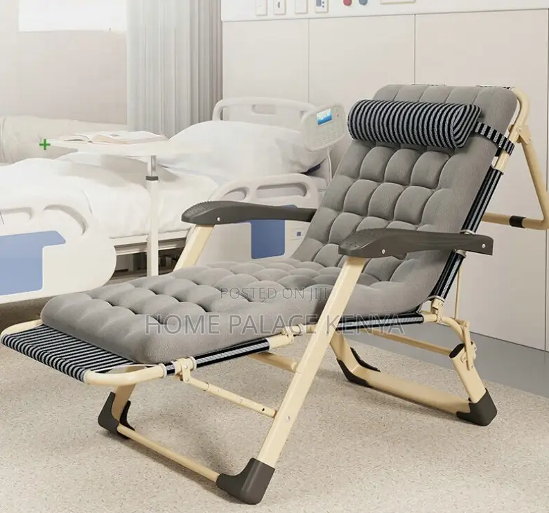 Sun Lounger: Portable Zero Gravity Lounge Chair