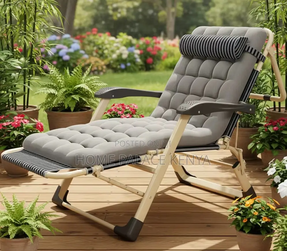 Sun Lounger: Portable Zero Gravity Lounge Chair