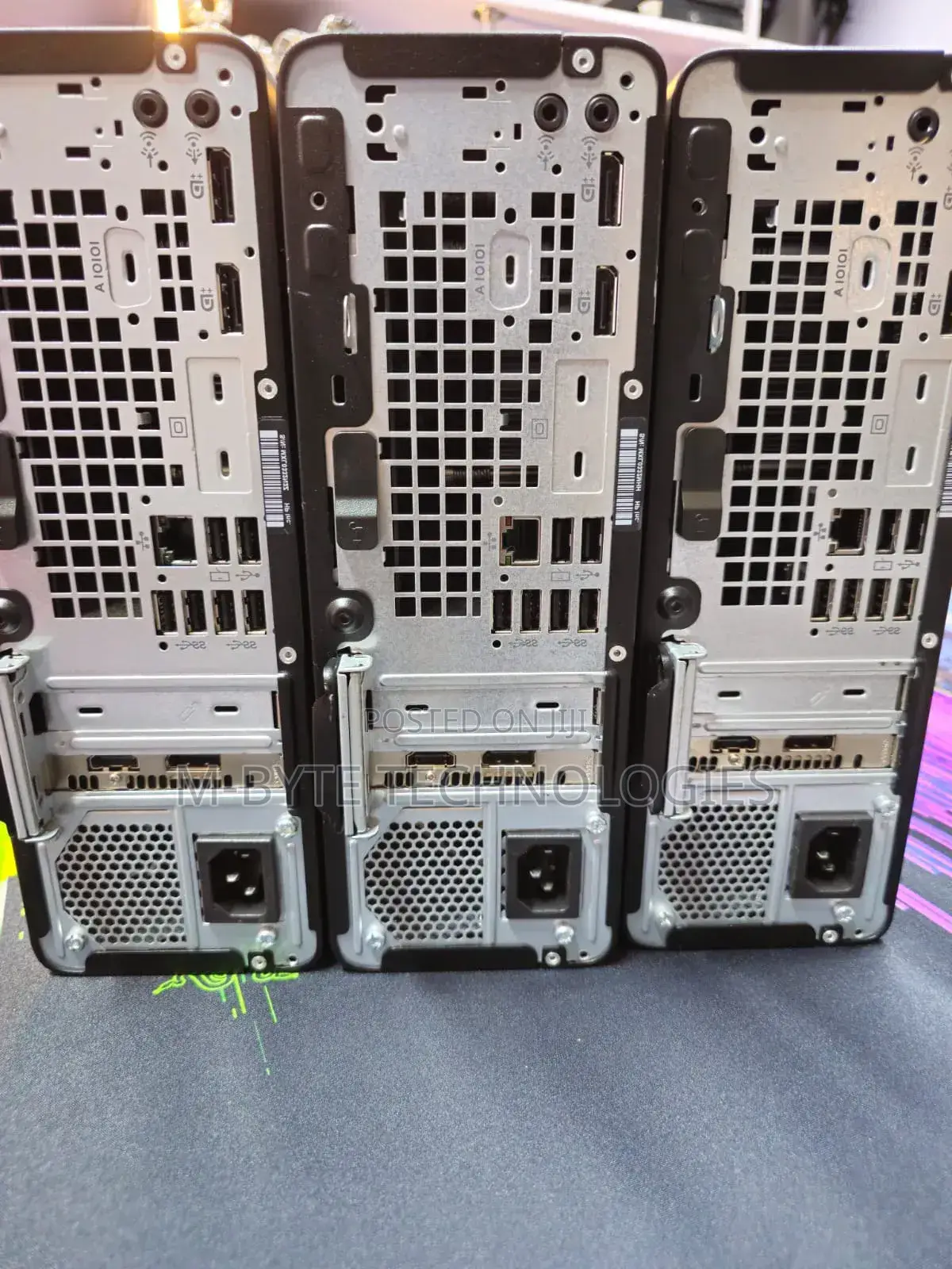 Desktop Computer HP 8GB AMD Ryzen 5 SSD 256GB