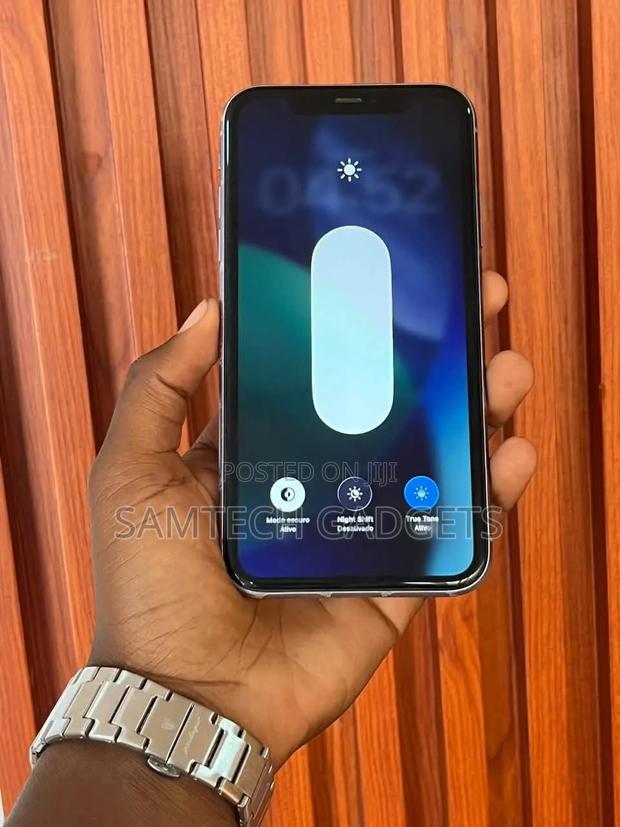 Apple iPhone 11 128 GB Purple - thumbnail 2