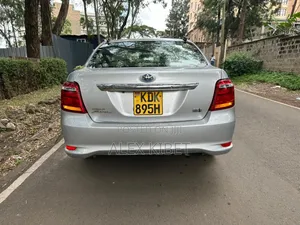 Toyota Axio 2015 Silver