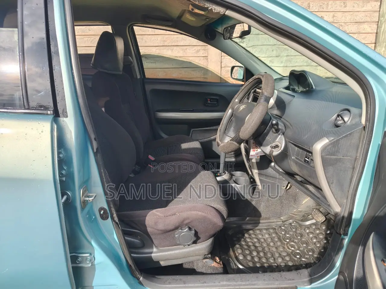 Toyota IST 2003 Blue