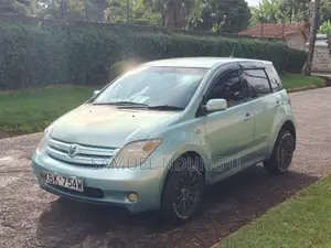 Toyota IST 2003 Blue
