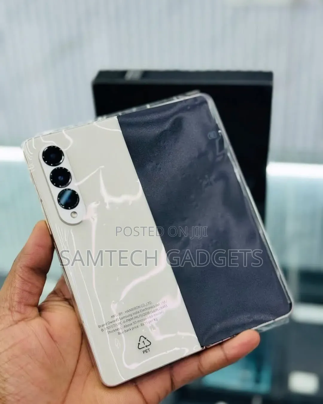 New Samsung Galaxy Z Fold4 256 GB Silver