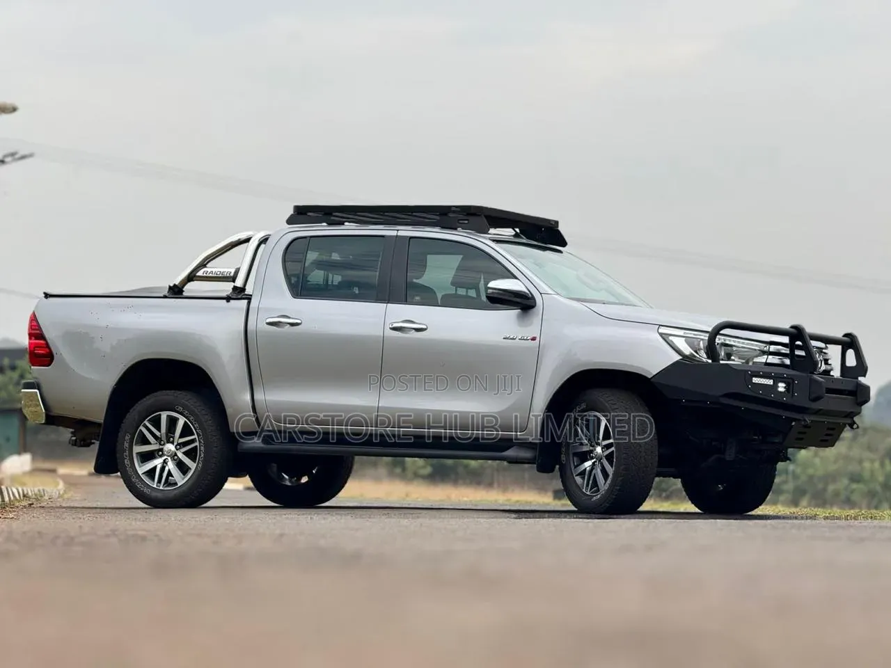 Toyota Hilux Revo Double Cab Deisel 2.8 AWD 2018 Silver