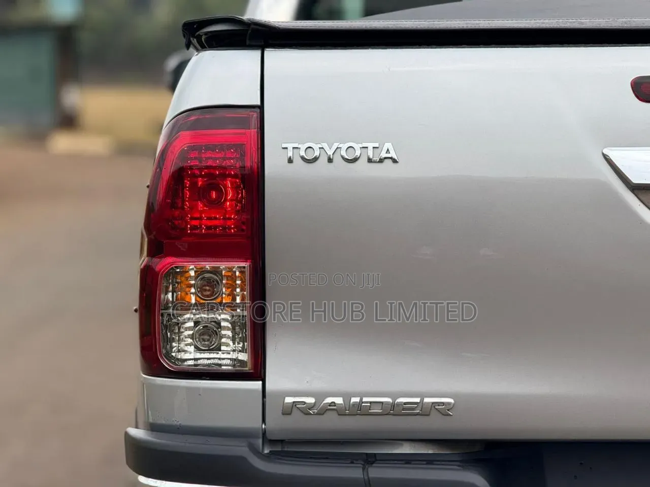 Toyota Hilux Revo Double Cab Deisel 2.8 AWD 2018 Silver