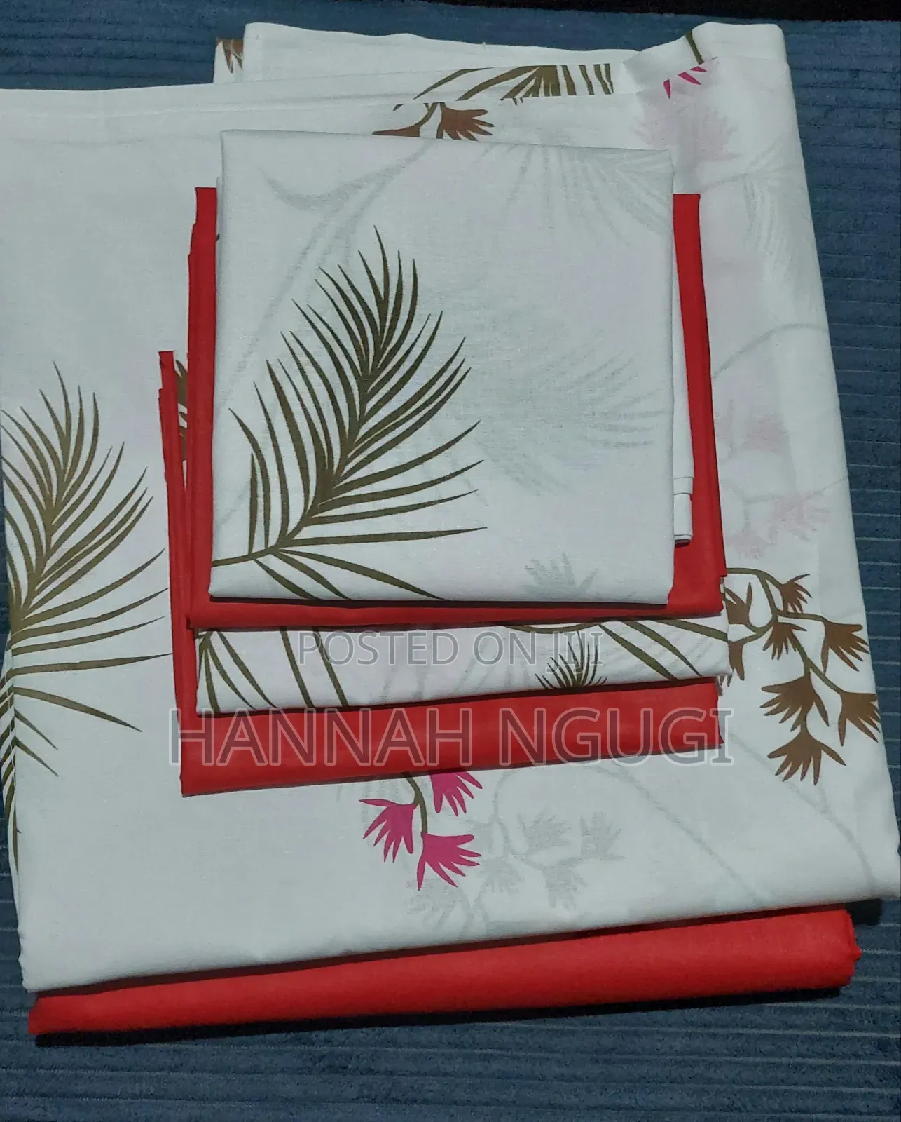 Premium Pure Cotton Bedsheets (7×8) : 2 Bedsheets 4 Pillow Cases