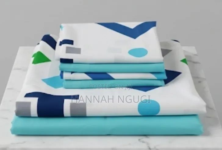 Premium Pure Cotton Bedsheets (7×8) : 2 Bedsheets 4 Pillow Cases