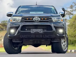 Toyota Hilux Revo Smart Cab Deisel 2.4 AWD 2018 Black
