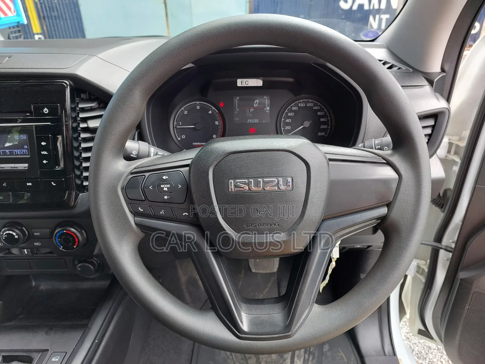 Isuzu D-MAX 2025 White