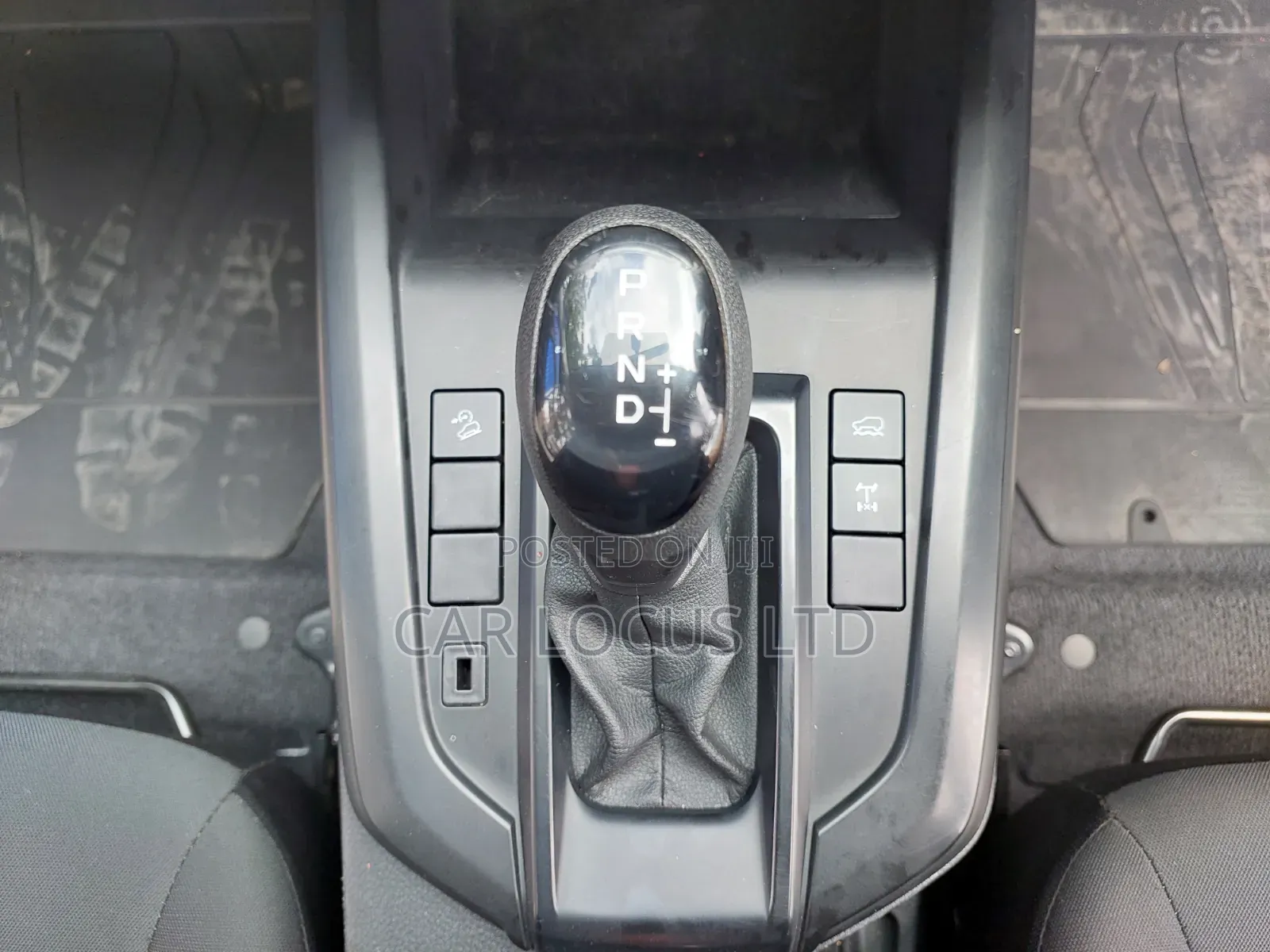 Isuzu D-MAX 2025 White