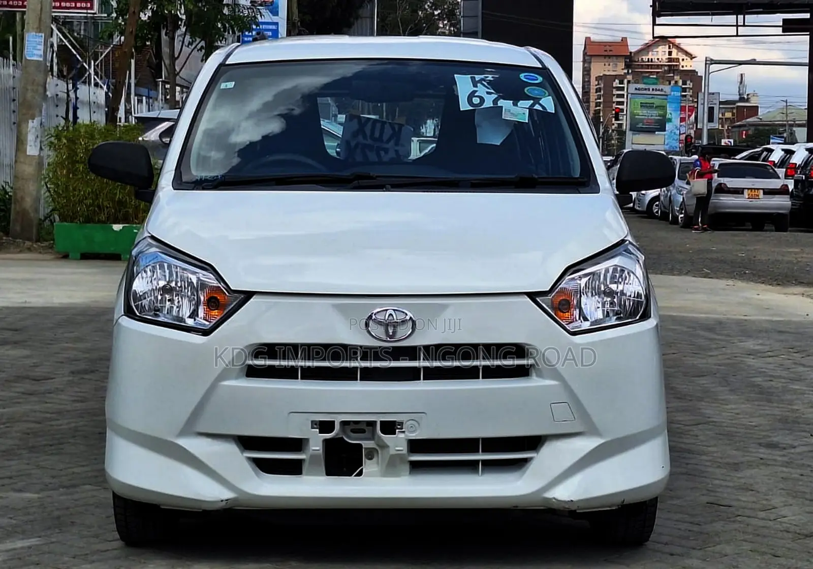Toyota Pixis Epoch 2019 White