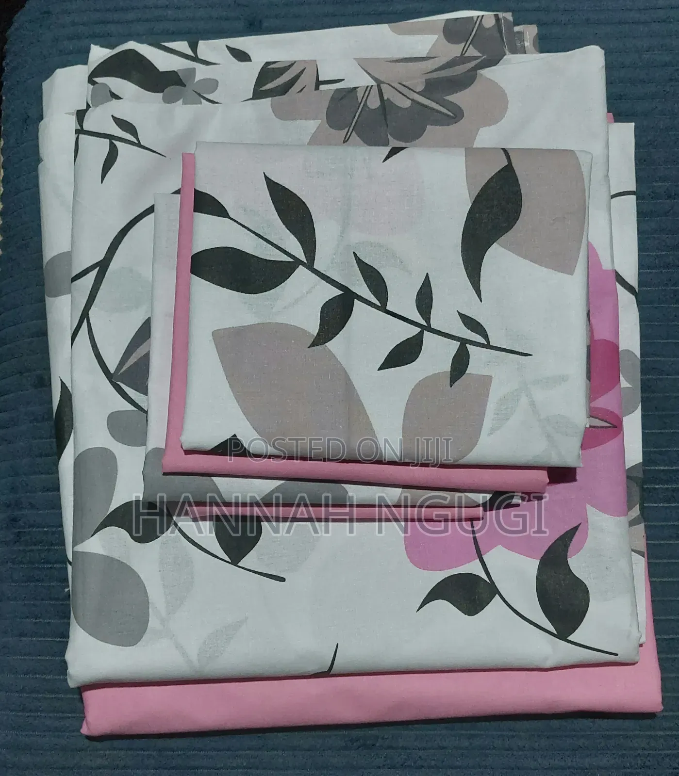 Premium Pure Cotton Bedsheets (7×8) : 2 Bedsheets 4 Pillow Cases