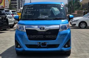 Toyota Roomy 2019 Blue