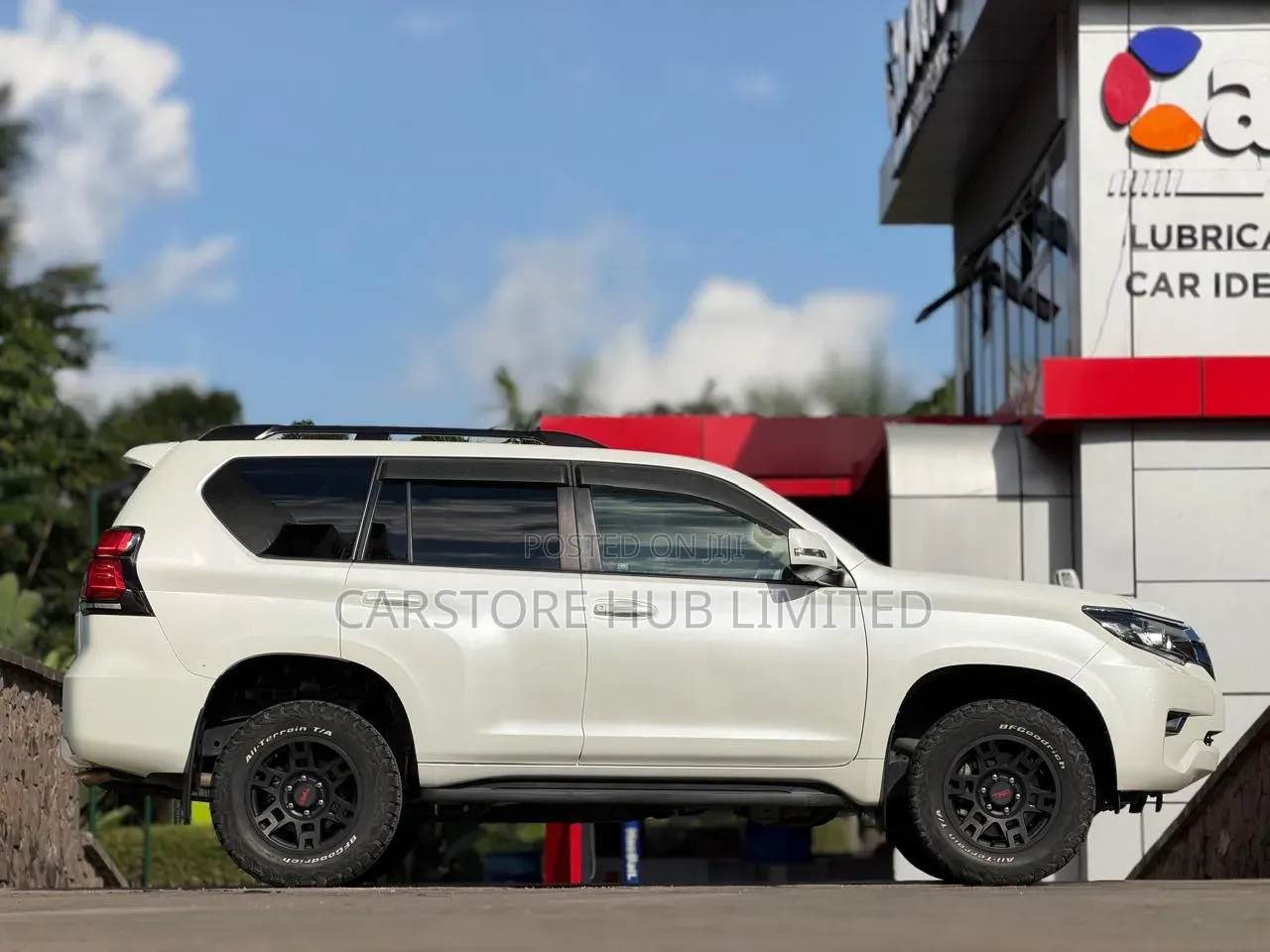 Toyota Land Cruiser Prado 2.8 2019 White