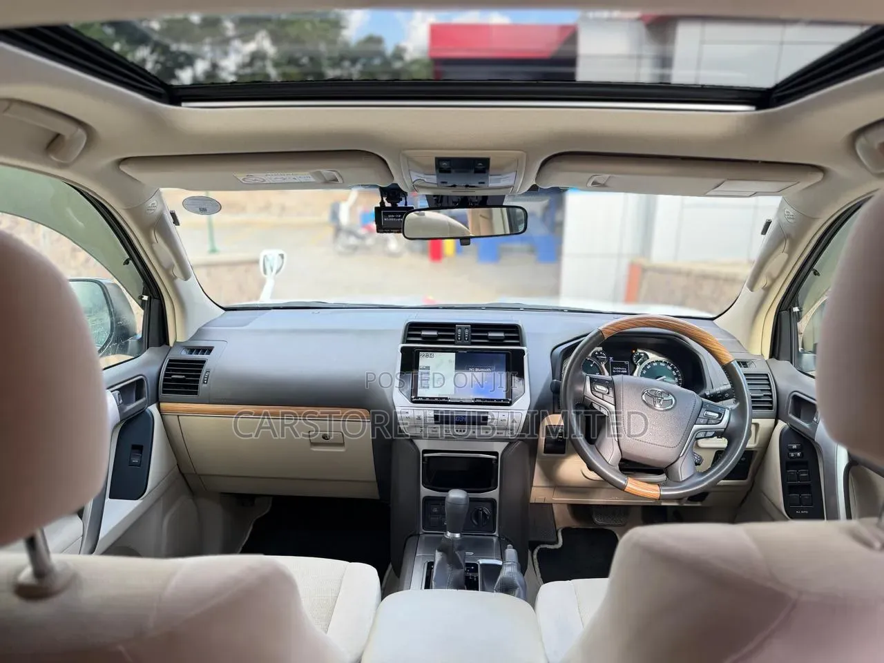 Toyota Land Cruiser Prado 2.8 2019 White