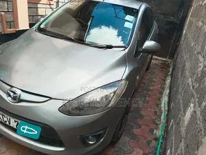 Mazda Demio 2012 Silver